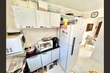 Apartamento para alugar com 49m², 2 quartos e 1 vaga Apartamento para alugar com 49m², 2 quartos e 1 vagaCozinha e Área de Serviço
