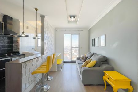 Sala de casa de condomínio para alugar com 2 quartos, 50m² em Bussocaba, Osasco