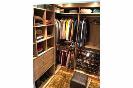 Apartamento à venda com 4 quartos, 240m² em Cidade Monções, São Paulo