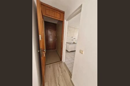 Foto 02 de apartamento à venda com 2 quartos, 58m² em Parque Bristol, São Paulo