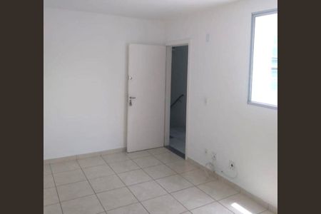 Foto 01 de apartamento para alugar com 2 quartos, 50m² em Planalto, Belo Horizonte