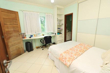 Casa de condomínio para alugar com 200m², 3 quartos e 2 vagas Casa de condomínio para alugar com 200m², 3 quartos e 2 vagasQuarto 1