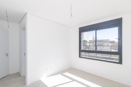 Apartamento à venda com 301m², 4 quartos e 4 vagas Apartamento à venda com 301m², 4 quartos e 4 vagasQuarto Suíte 3