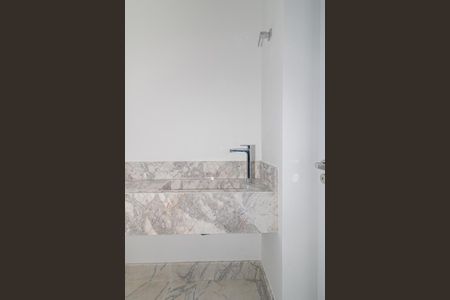 Apartamento à venda com 301m², 4 quartos e 4 vagas Apartamento à venda com 301m², 4 quartos e 4 vagasLavabo