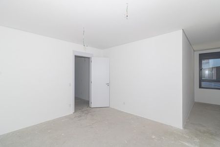 Apartamento à venda com 301m², 4 quartos e 4 vagas Apartamento à venda com 301m², 4 quartos e 4 vagasQuarto Suíte 1