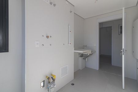 Apartamento à venda com 301m², 4 quartos e 4 vagas Apartamento à venda com 301m², 4 quartos e 4 vagasÁrea de Serviço