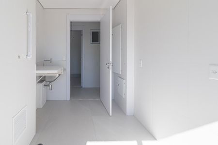Apartamento à venda com 301m², 4 quartos e 4 vagas Apartamento à venda com 301m², 4 quartos e 4 vagasÁrea de Serviço