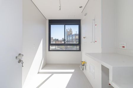Apartamento à venda com 301m², 4 quartos e 4 vagas Apartamento à venda com 301m², 4 quartos e 4 vagasÁrea de Serviço