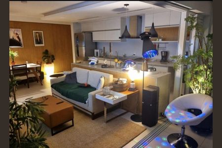 Apartamento para alugar com 2 quartos, 100m² em Pinheiros, São Paulo