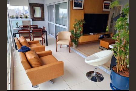 Apartamento para alugar com 2 quartos, 100m² em Pinheiros, São Paulo