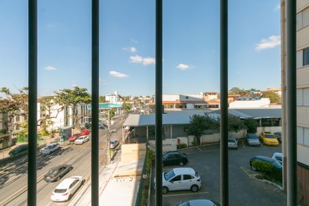 Apartamento à venda com 72m², 2 quartos e 1 vaga