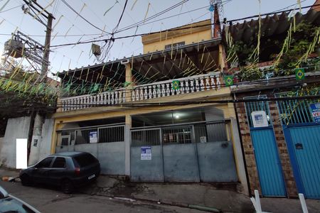 Fachada + placa de casa à venda com 3 quartos, 160m² em Jardim Peri, São Paulo