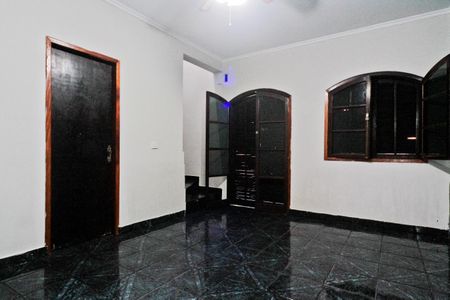 Sala de casa à venda com 3 quartos, 160m² em Jardim Peri, São Paulo