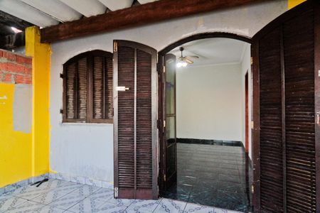 Varanda de casa à venda com 3 quartos, 160m² em Jardim Peri, São Paulo