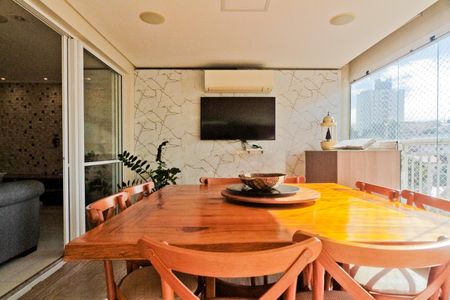 Varanda de apartamento à venda com 3 quartos, 133m² em Vila Ester (zona Norte), São Paulo