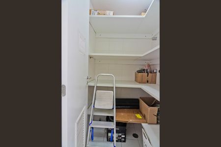 Apartamento à venda com 133m², 3 quartos e 2 vagasÁrea de Serviço