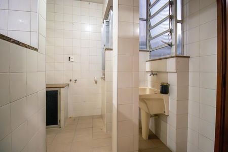 Apartamento à venda com 95m², 3 quartos e 1 vagaÁrea de serviço