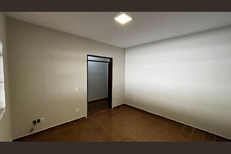 Sala de casa para alugar com 2 quartos, 100m² em Vila Humaita, Santo André