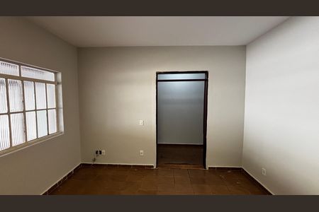 Sala de casa para alugar com 2 quartos, 100m² em Vila Humaita, Santo André