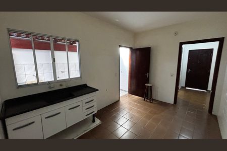 Cozinha de casa para alugar com 2 quartos, 100m² em Vila Humaita, Santo André
