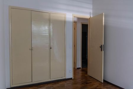 Apartamento para alugar com 120m², 3 quartos e 1 vaga Apartamento para alugar com 120m², 3 quartos e 1 vagaQuarto 1