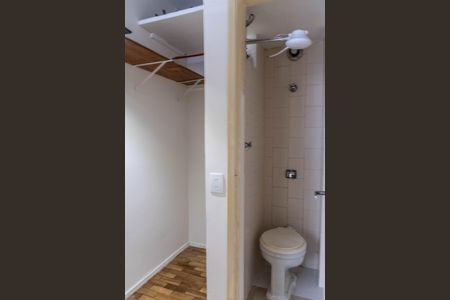 Apartamento para alugar com 120m², 3 quartos e 1 vaga Apartamento para alugar com 120m², 3 quartos e 1 vagaBanheiro de serviço