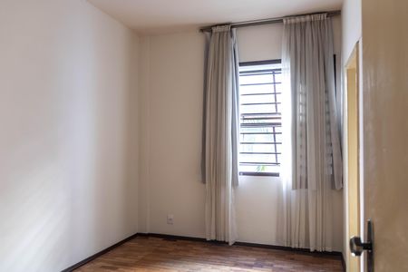 Apartamento para alugar com 120m², 3 quartos e 1 vaga Apartamento para alugar com 120m², 3 quartos e 1 vagaSuíte
