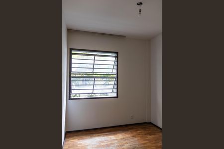 Apartamento para alugar com 120m², 3 quartos e 1 vaga Apartamento para alugar com 120m², 3 quartos e 1 vagaQuarto 1
