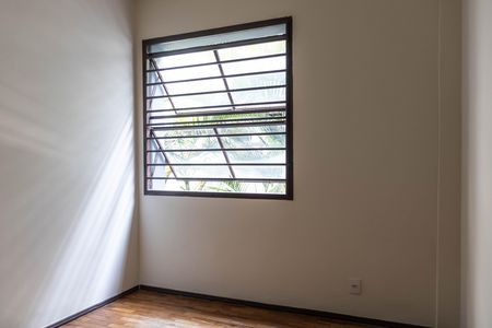 Apartamento para alugar com 120m², 3 quartos e 1 vaga Apartamento para alugar com 120m², 3 quartos e 1 vagaQuarto 1
