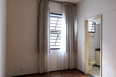 Suíte de apartamento para alugar com 3 quartos, 120m² em Coracao de Jesus, Belo Horizonte