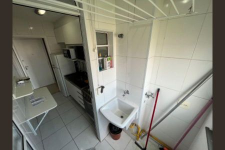 Apartamento à venda com 2 quartos, 54m² em Vila Talarico, São Paulo