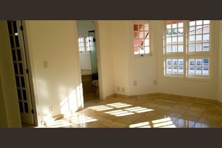 Casa para alugar com 4 quartos, 420m² em Residencial Tres (Alphaville), Santana de Parnaíba