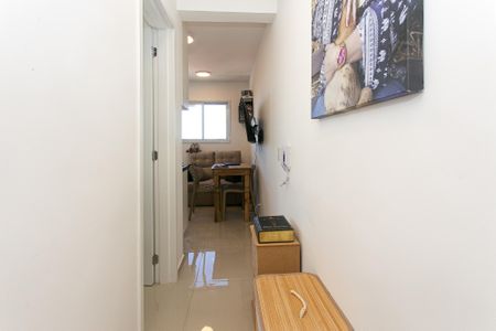 Apartamento à venda com 27m², 1 quarto e sem vaga Apartamento à venda com 27m², 1 quarto e sem vagaCorredor de Entrada