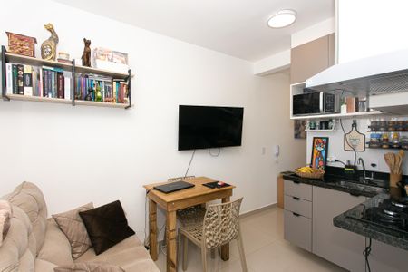 Apartamento à venda com 27m², 1 quarto e sem vaga Apartamento à venda com 27m², 1 quarto e sem vagaSala e Cozinha