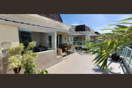 Apartamento à venda com 200m², 3 quartos e 3 vagas