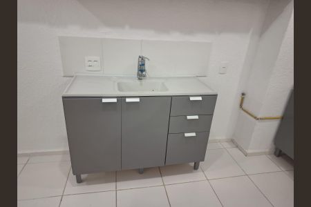 Cozinha de apartamento à venda com 2 quartos, 35m² em Jardim Promissao, São Paulo