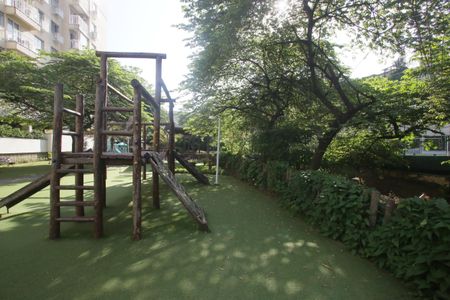Apartamento à venda com 57m², 2 quartos e 1 vagaÁrea verde