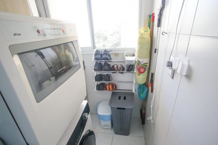 Apartamento à venda com 57m², 2 quartos e 1 vagaÁrea de Serviço
