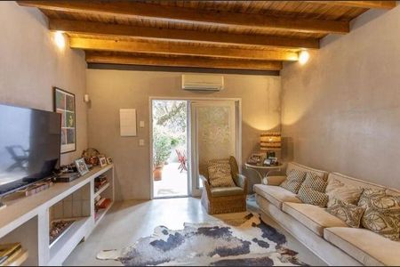 Casa à venda com 3 quartos, 240m² em Pompeia, São Paulo