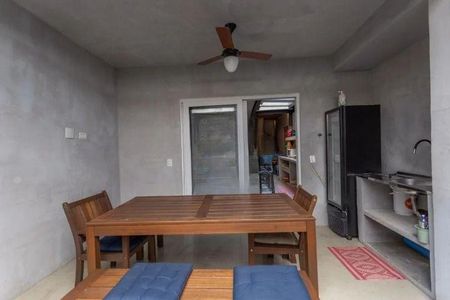 Casa à venda com 3 quartos, 240m² em Pompeia, São Paulo