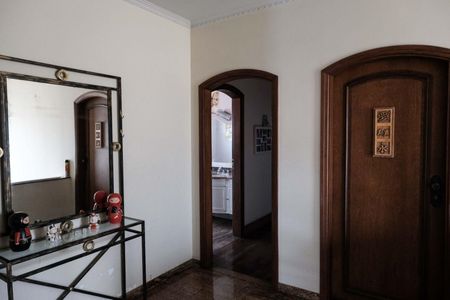Casa à venda com 540m², 4 quartos e 5 vagas
