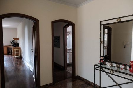 Casa à venda com 540m², 4 quartos e 5 vagas