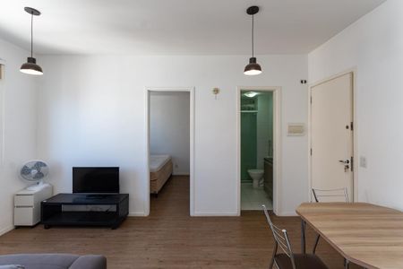 Apartamento à venda com 33m², 1 quarto e sem vaga Apartamento à venda com 33m², 1 quarto e sem vagaSala