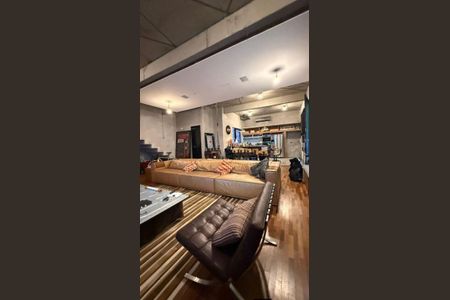 Casa à venda com 3 quartos, 97m² em Vila Mariana, São Paulo