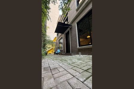 Casa à venda com 3 quartos, 97m² em Vila Mariana, São Paulo