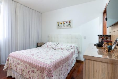 Foto 14 de apartamento à venda com 2 quartos, 75m² em Coracao de Jesus, Belo Horizonte