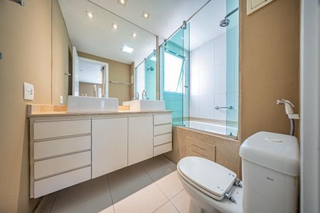 Apartamento à venda com 129m², 3 quartos e 2 vagas