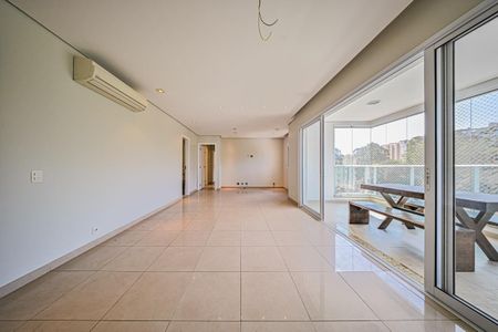 Apartamento à venda com 129m², 3 quartos e 2 vagas