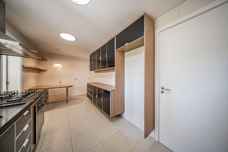 Apartamento à venda com 129m², 3 quartos e 2 vagas