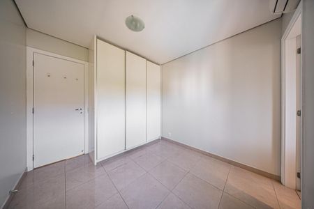 Apartamento à venda com 129m², 3 quartos e 2 vagas